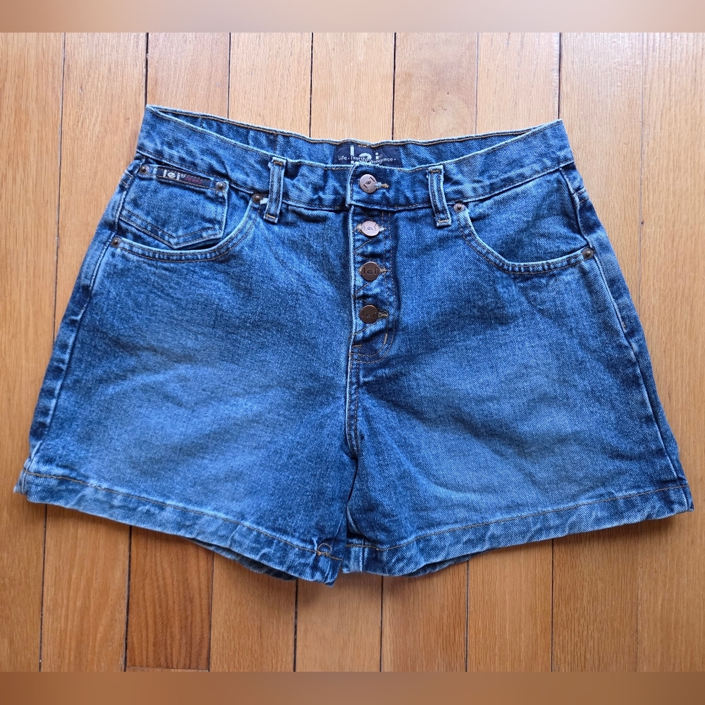 Vintage LEI High-Rise Denim Shorts Button Front‎